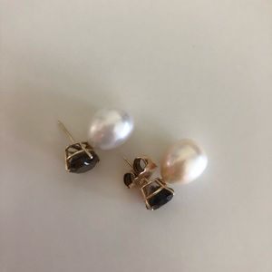 Gold Earrings with topaz and Mother of Pearl